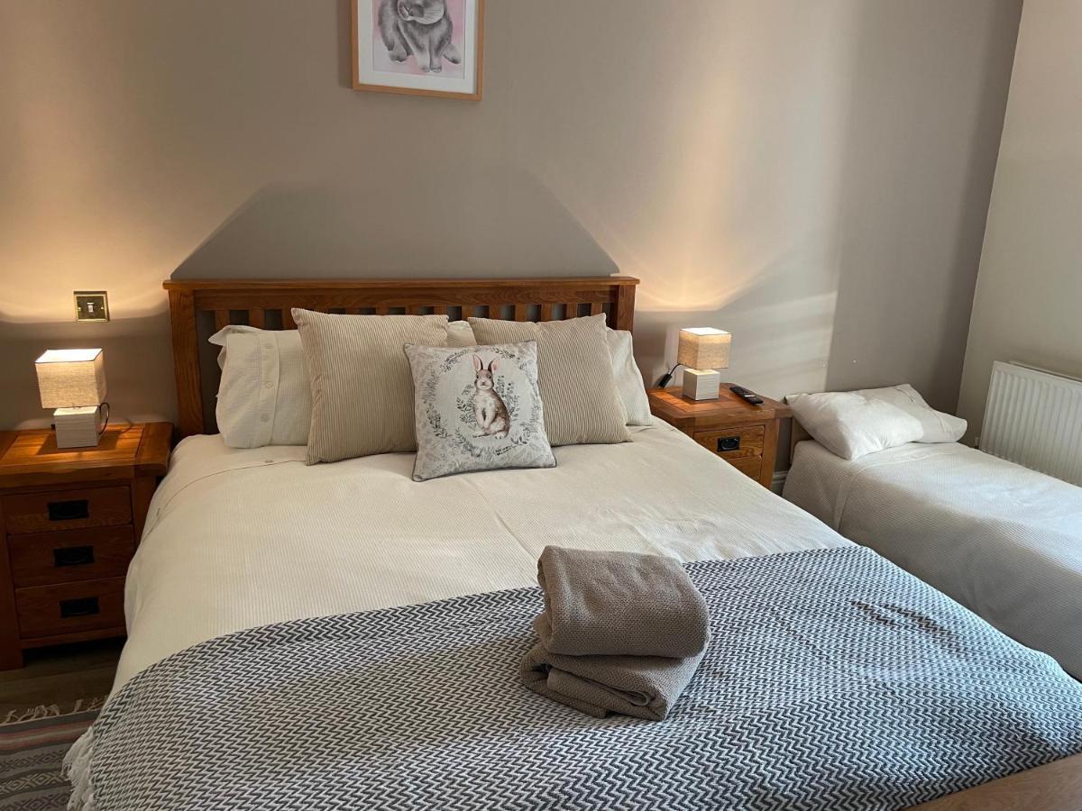 The Cottage Inn Llandeilo Extérieur photo